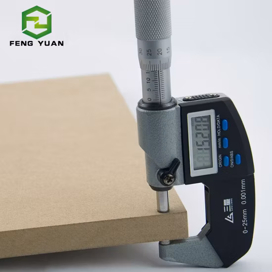 Scanalatrice per pannelli grigi e Scanalatrice per pannelli MDF